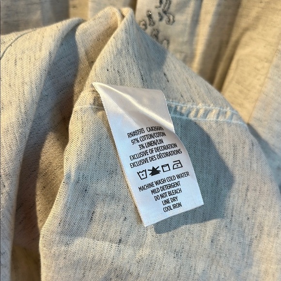 Robert Graham Men's Button-Up Shirt with Embroidered Details - Picture 7 of 8